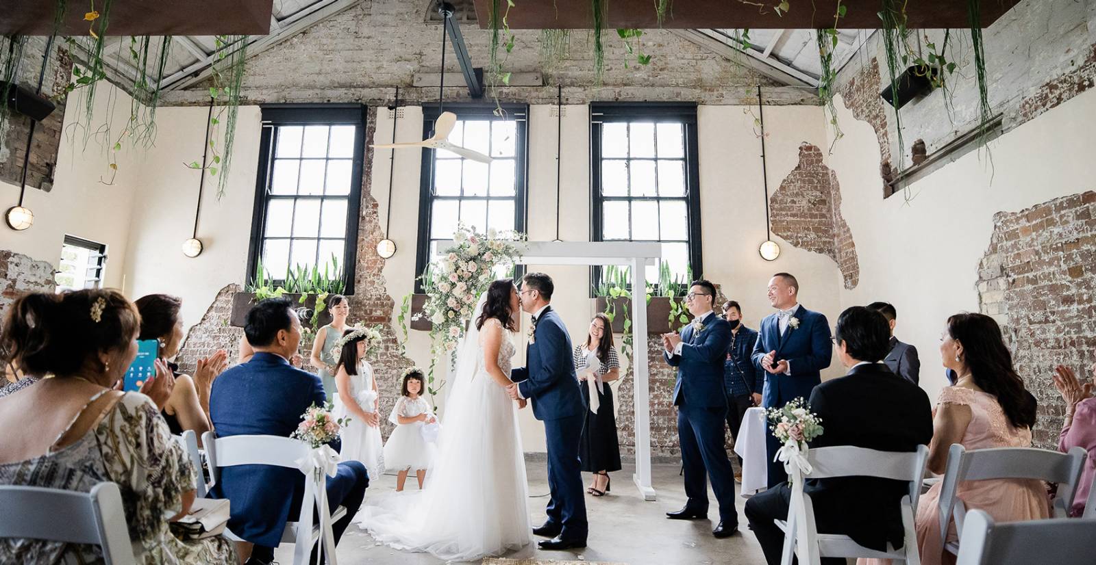 Three-Blue-Ducks-Rosebery-Weddings