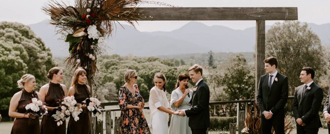 weddings at three blue ducks bellingen