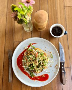 three-blue-ducks-byron-bay-breakfast