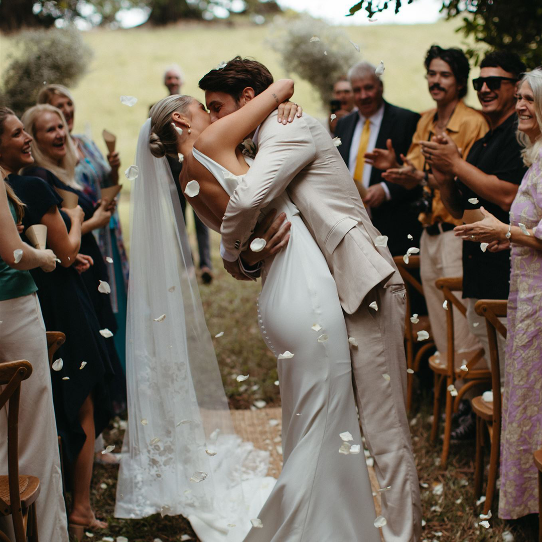 Autumn byron bay wedding - Three Blue Ducks